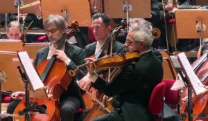 La cheffe d'orchestre ukrainienne Oksana Lyniv fait l'Histoire à Bologne