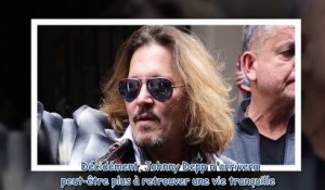 Johnny Depp exfiltré de force de son hôtel - la photo dérangeante une semaine après son procès