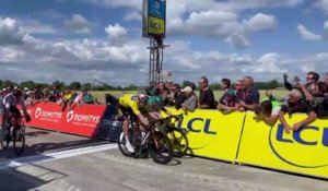 Critérium du Dauphiné 2022 - Wout Van Aert remporte au sprint la 5e étape et conforte plus que jamais son maillot jaune !