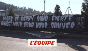 Une banderole exhorte les joueurs à «se bouger» - Foot - L1 - St Etienne