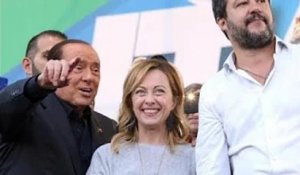 Mediaset, Giorgia Meloni "cancellata"? Dagospia: "Dopo le critiche a Salvini e Berlusconi da Porro..