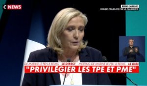 Marine Le Pen : «Je veux offrir aux jeunes autre chose que la banque du droit à l'échec de Valérie Pécresse»