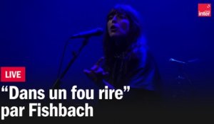 Dans un fou rire - Fishbach (Live)