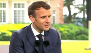 Emmanuel Macron complimente Kylian Mbappé à la veille de l'Euro 2020