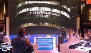 Cyril Hanouna se fait projeter un message d’anniversaire…sur la tour de TF1 !