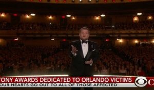 James Corden délivre un message sur Orlando aux Tony Awards 2016