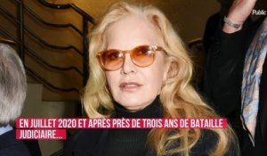 "Je ne peux pas me taire" : Sylvie Vartan dézingue Laeticia Hallyday et ça fait mal !