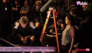 Jennifer Lopez : Elle pointe une arme à feu sur l’acteur Ray Liotta !