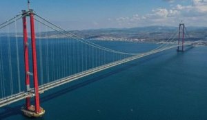 Le plus long pont suspendu au monde se trouve en Turquie et relie l'Europe à l'Asie