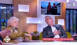 La réalisatrice Josée Dayan recadre Christophe Dechavanne sur le plateau de "C à vous" sur France 5: "Il dit n'importe quoi, c’est faux" - VIDEO