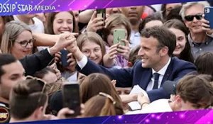 "Mais vous êtes fou ou quoi ?" : Emmanuel Macron bousculé par un Français lors de son déplacement en