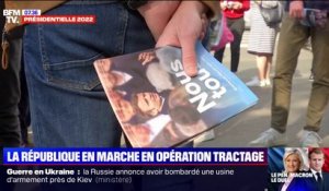 Présidentielle 2022: opération tractage à Paris pour les soutiens d'Emmanuel Macron