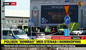 Suède: Trois blessés par balle lors d'affrontements violents entre les forces de l'ordre et des manifestants protestant contre un groupuscule d'extrême droite qui se targue de brûler le Coran