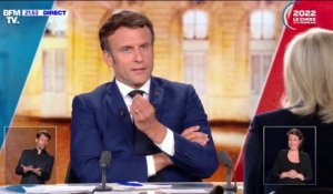Emmanuel Macron à Marine Le Pen: "Le projet que vous portez est un projet de rétrécissement et un projet qui est attentatoire à l'universalisme français"