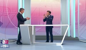 Zapping du 24/03 : Emmanuel Macron recadré fermement par Xavier Desmoulins