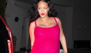 Rihanna maman : elle embarque avec son fils dans un avion et elle est prise en photo… Apparition surprise depuis son accouchement