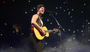 Pourquoi le chanteur Shawn Mendes a t-il annulé sa tournée ?