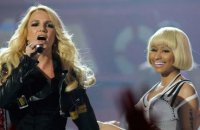 Nicki Minaj Goes Off and Slams Britney Spears' Ex Kevin Federline | Billboard News