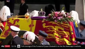 Obsèques de la Reine: Regardez les images de la procession du cercueil d’Elizabeth II dans les rues de Londres - VIDEO