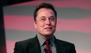 Twitter : Elon Musk défend les licenciements en masse!