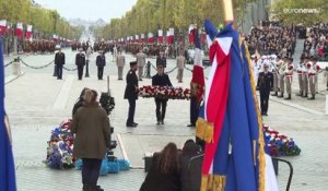 104 ans après l'armistice de 1918, des cérémonies du souvenir en France ou au Royaume-Uni