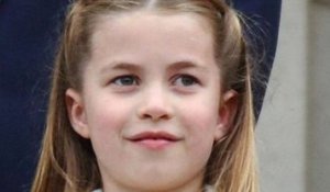 Camilla Parker Bowles n'a pas apprécié ce comportement de la princesse Charlotte et a rappelé à l'ordre sa mère, Kate Middleton