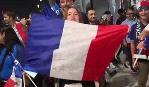 France - Les supporters des Bleus déçus par le match des "coiffeurs"