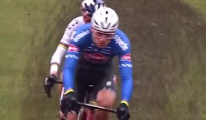 Cyclo-cross - Superprestige - Boom 2022 - Mathieu van der Poel a chuté et Tom Pidcock s'est imposé largement à Boom !