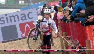 le final de la course dames - Cyclo cross - CdM Anvers
