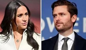 Le roi Charles remettra l'aide royal qui a accusé Meghan Markle d'avoir intimidé l'honneur du Nouvel