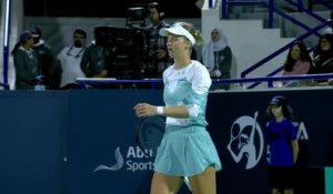 Abou Dhabi - Samsonova élimine Zheng et file en finale
