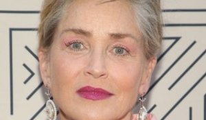 Sharon Stone atteinte de la maladie : en larmes, elle fait une terrible annonce