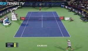 Dubai - Medvedev rejoint sans trembler Djokovic en 1/2