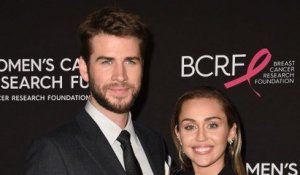 Miley Cyrus : son ex Liam Hemsworth veut porter plainte contre elle après le succès de son single « Flowers »