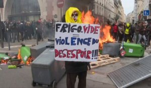 Réforme des retraites : une mobilisation en baisse, des heurts à Paris