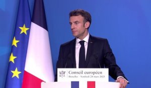 Emmanuel Macron: à Sainte-Soline, "des équipements d'une rare violence ont d'ores et déjà été saisis"