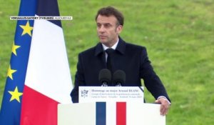 L'hommage d'Emmanuel Macron au major Arnaud Blanc