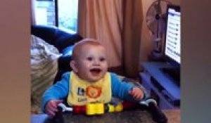 Cute Baby Laughing In Daddy Sneeze - Funny Baby Videos