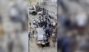 Visite de Macron à l’université d’Amsterdam : un manifestant plaqué au sol et interpellé