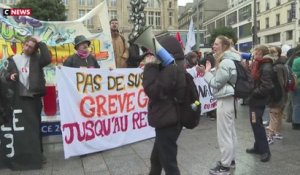 Paris : plusieurs centaines de jeunes manifestent