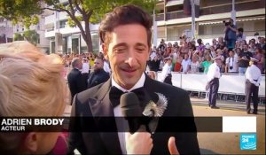 Cannes 2023 : Tom Hanks et Scarlett Johansson sur le tapis rouge pour le nouveau Wes Anderson