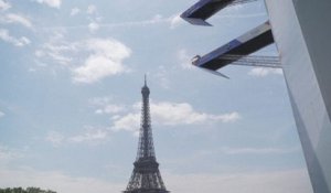 Avant les JO 2024, plongeons vertigineux devant la Tour Eiffel