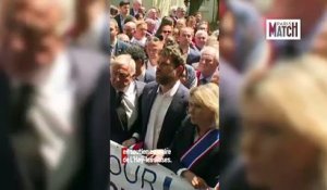 Agression du maire de L’Haÿ-les-Roses : un fort soutien civique devant les mairies