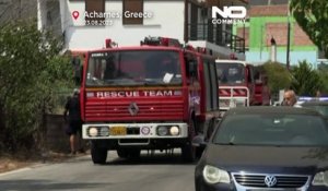 No Comment : les pompiers grecs tentent de sauver un monastère