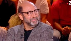 Kad Merad sous le charme de la nouvelle recrue de France Télévisions Aurélie Casse ? : “Y’a pas de risque”