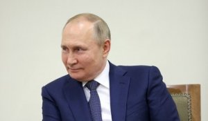 Vladimir Poutine menace la Grande-Bretagne de sérieuses conséquences