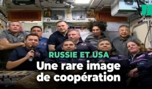 Deux cosmonautes russes et une astronaute américaine ont rejoint l'ISS, une image rare