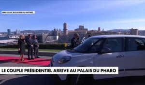 Emmanuel Macron accueille le Pape François à Marseille