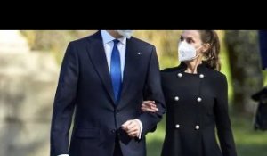 Letizia d'Espagne au palais avec Felipe : cuissardes et total-look noir pour une cérémonie hommage