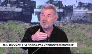 Éric Naulleau : «Maintenant, on assiste au négationnisme en direct»